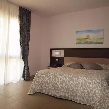 Riva Marina - Cdshotels 4* كاروفينيو