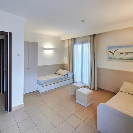 Riva Marina - Cdshotels منتجع 4*