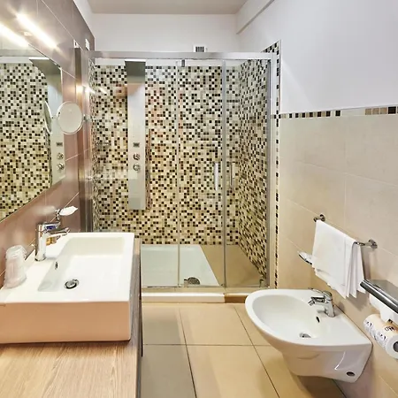 Riva Marina - Cdshotels كاروفينيو