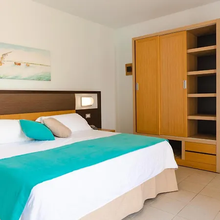 منتجع Riva Marina - Cdshotels كاروفينيو