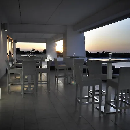 منتجع Riva Marina - Cdshotels كاروفينيو