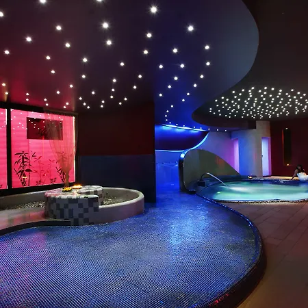 Riva Marina - Cdshotels 4* كاروفينيو
