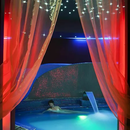 منتجع Riva Marina - Cdshotels كاروفينيو