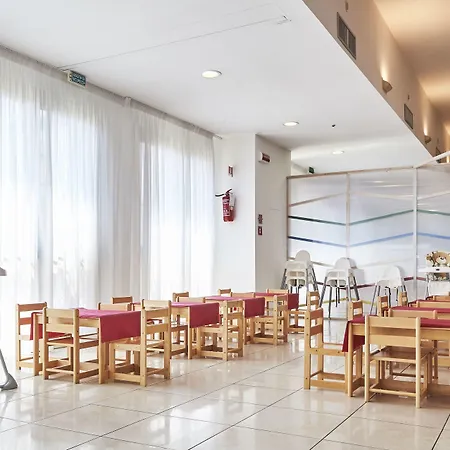里瓦滨海度假村 - Cds酒店 度假村