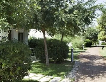 Riva Marina - Cdshotels 4* קרוביניו