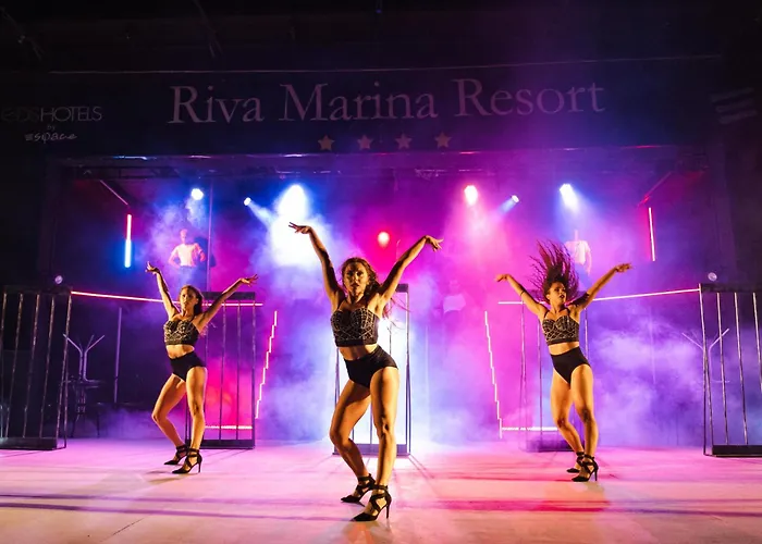 Ośrodek wypoczynkowy Riva Marina - Cdshotels 4*